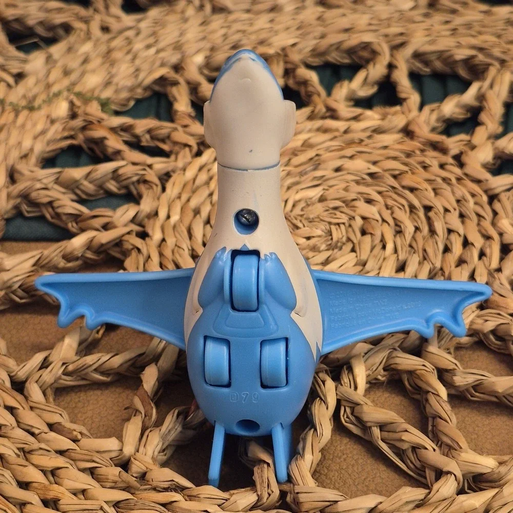 ✅2018 McDonald's Pokemon Latios Figure Happy Meal Toy Nintendo#️⃣37